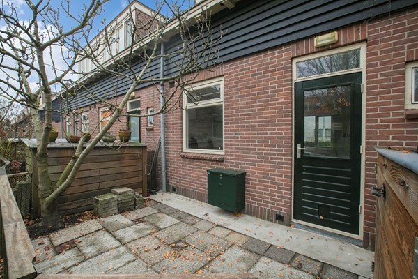 Medium property photo - Vogelkade 2, 1022 XA Amsterdam